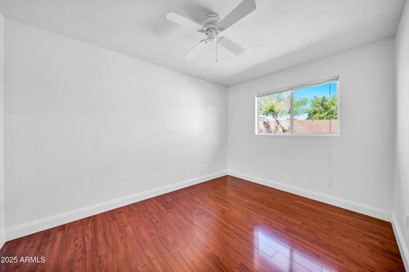 1448 E Royal Palm Rd-12