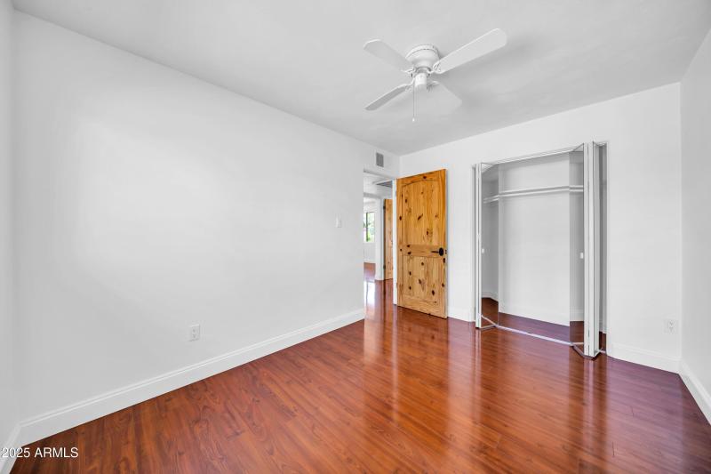 1448 E Royal Palm Rd-16
