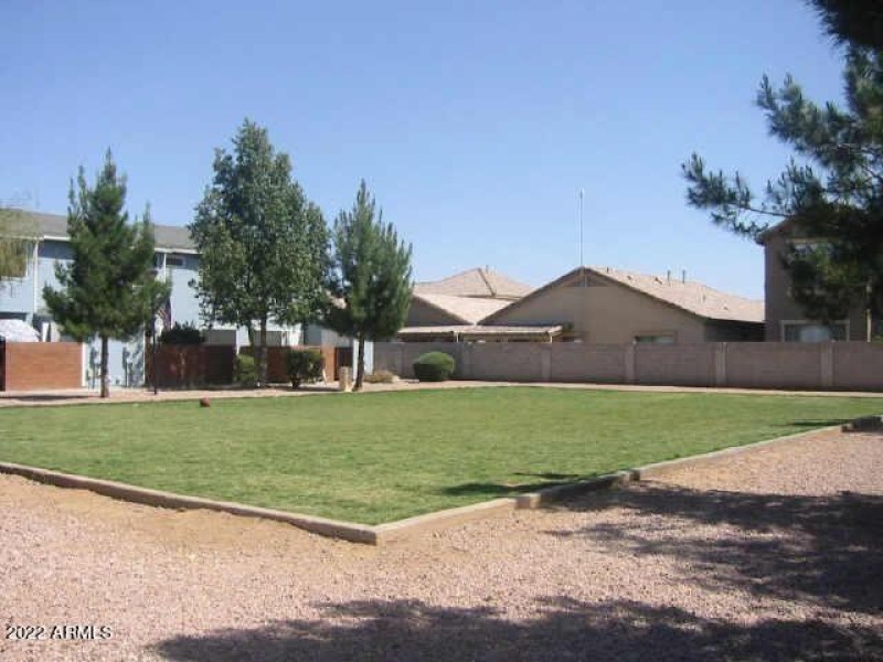 85ba65e39e434afca01ebcb3f93c252b