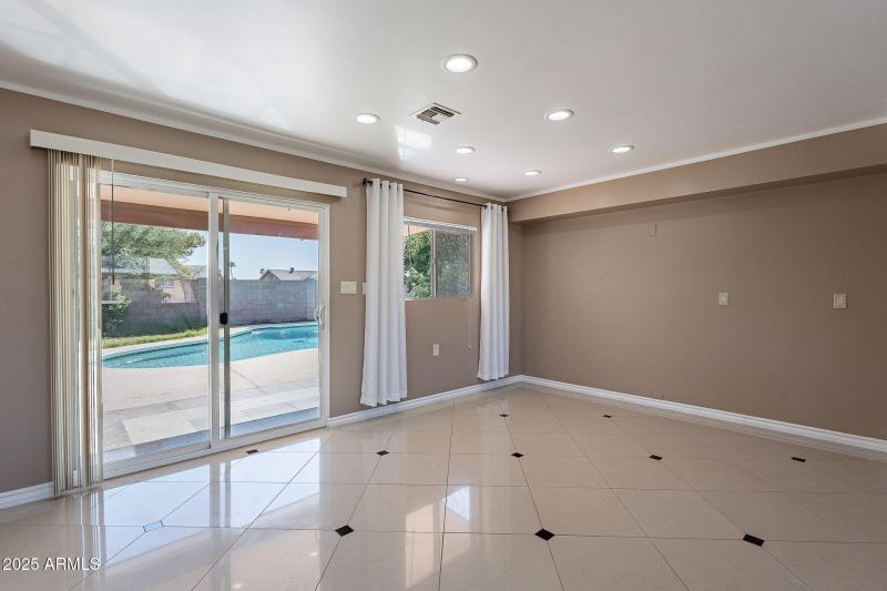 10-web-or-mls-20th-10