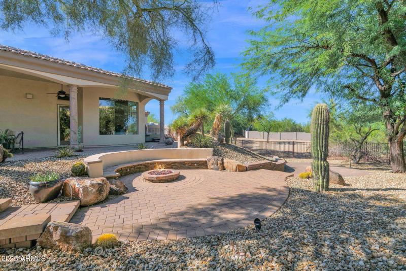 65-web-or-mls-P1315240