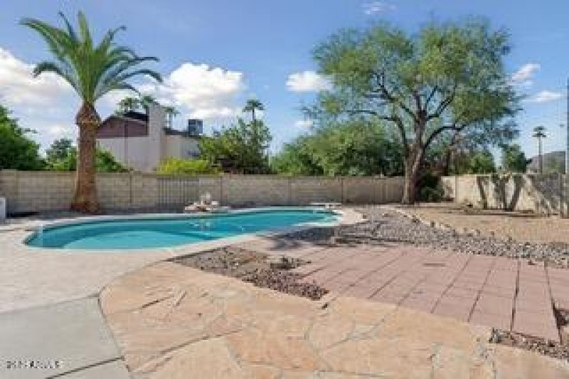 52-web-or-mls-4548-w-villa-theresa-dr