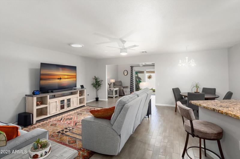 06-19422 N Camino Del Sol