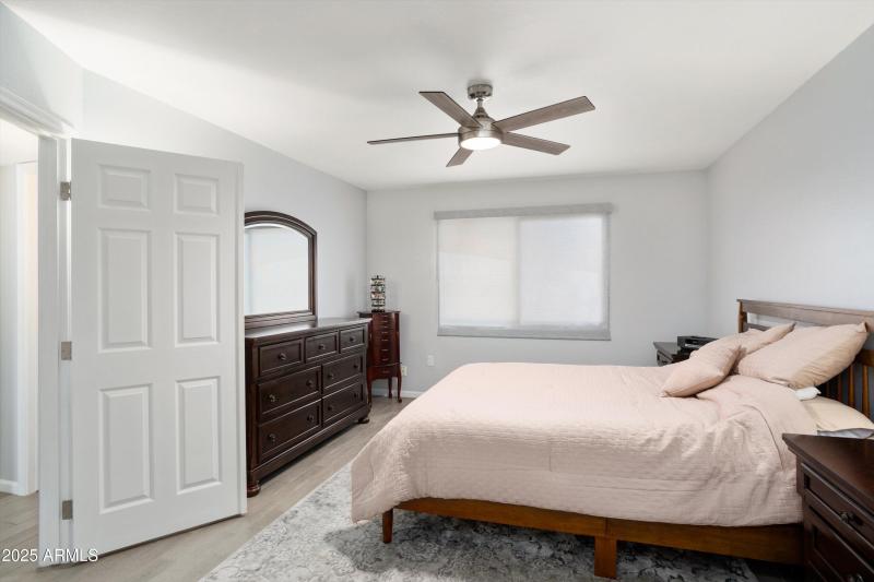 22-19422 N Camino Del Sol