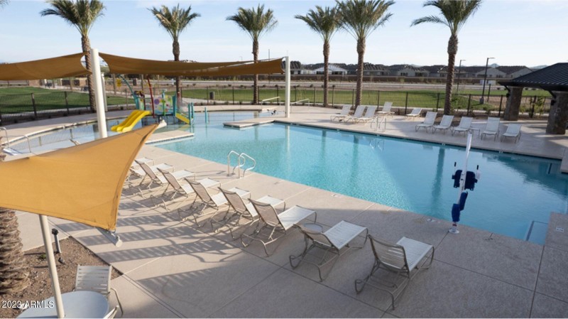 3560 Dekota community pool