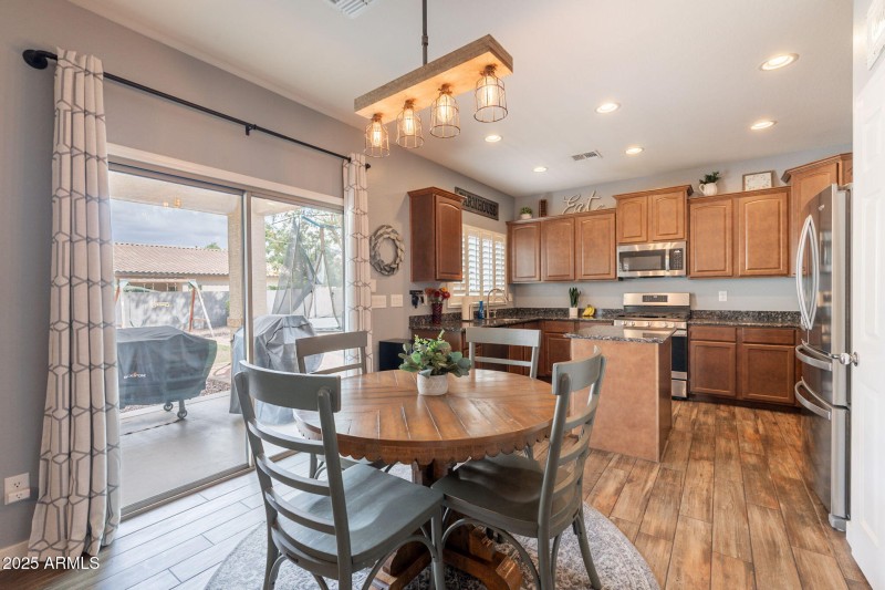 10-web-or-mls-Trellis-10