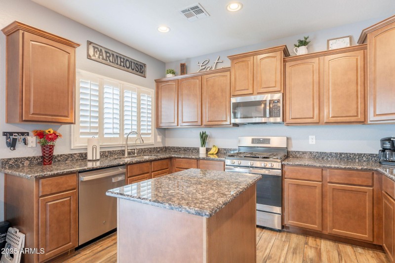 16-web-or-mls-Trellis-16