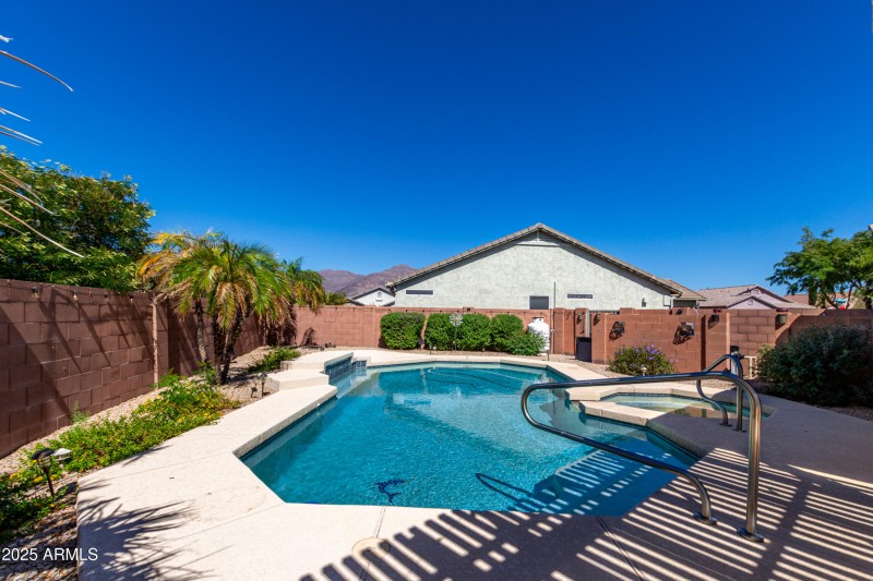 996e3aa00e04517e602187d5ff69f3a8