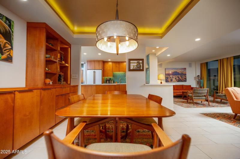 25 Dining area 2