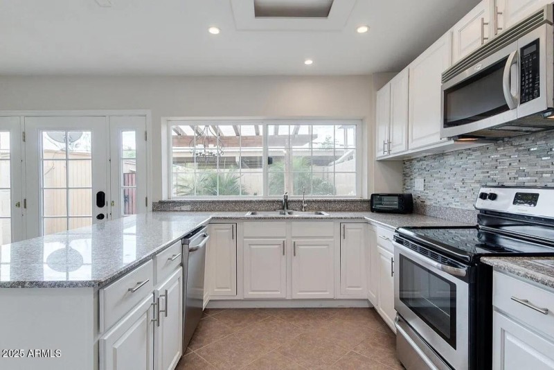 3884a95ad452015c2432b7450d8a8803-uncropp