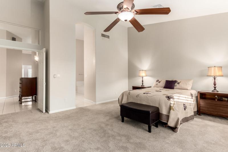 8807 E SAGUARO BLOSSOM RD