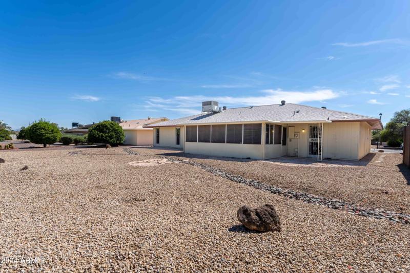 Backyard Low-Maintenance Landscape