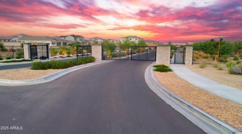 Zanjero Community Photos_6_edited