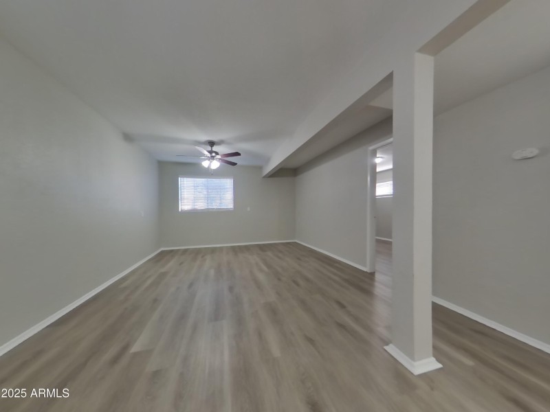 2_pc_Jiqr16ZC41_8NsiTwj4Io_layout_1