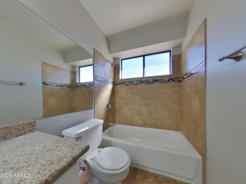 18_pc_bco7hzDYB1_2Dq6Rz01Ar_layout_1