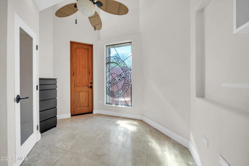 1450 E Royal Palm Rd-11