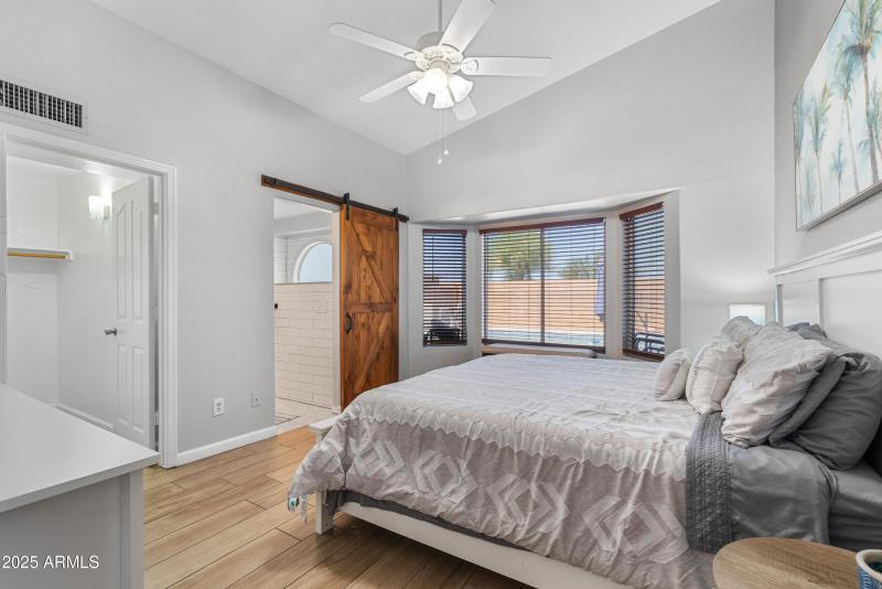 12312 W Edgemont AVE