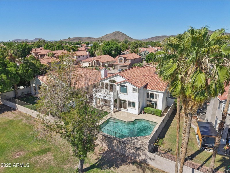 90-web-or-mls-W Aurora Dr-S0210-082