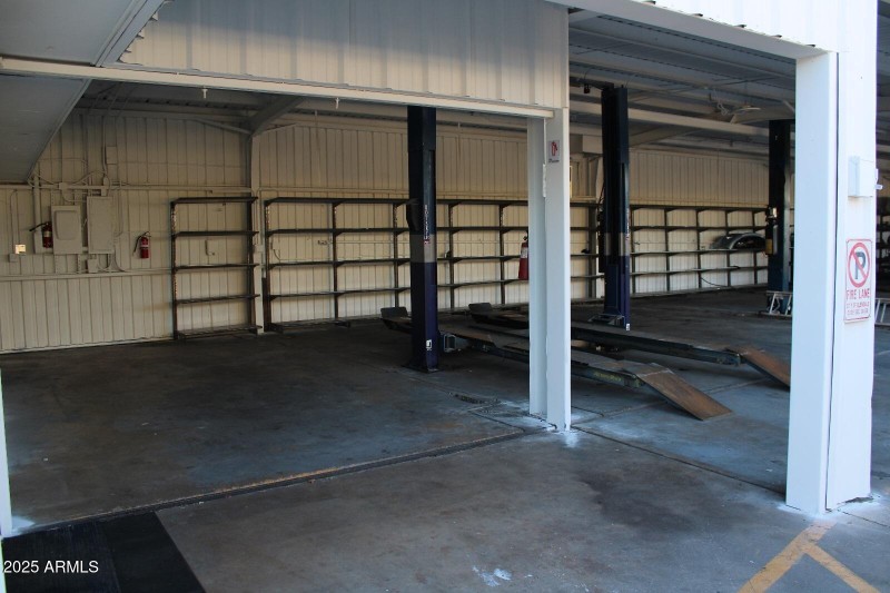 WhatsApp Image 2025-10-01 at 14.03.55_d4