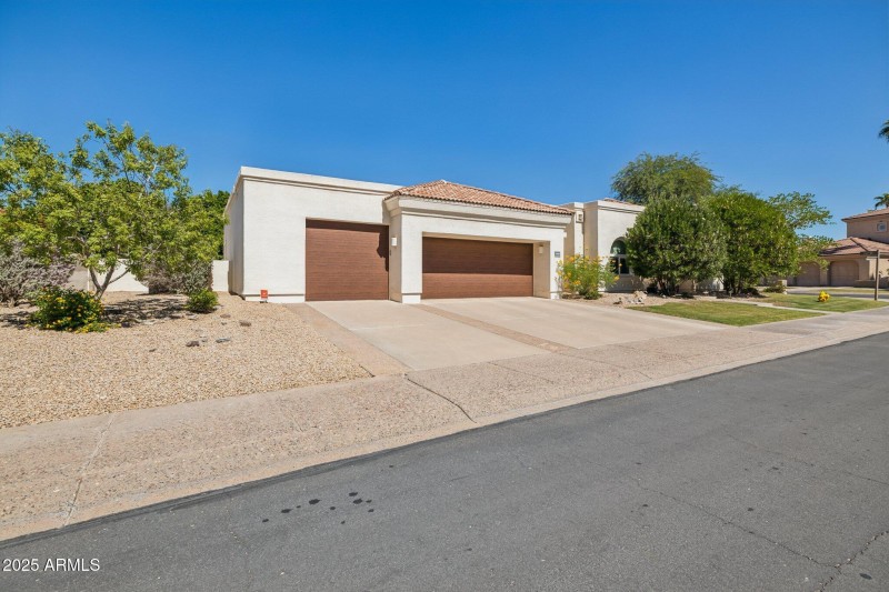 5-web-or-mls-11488-e-bella-vista-dr