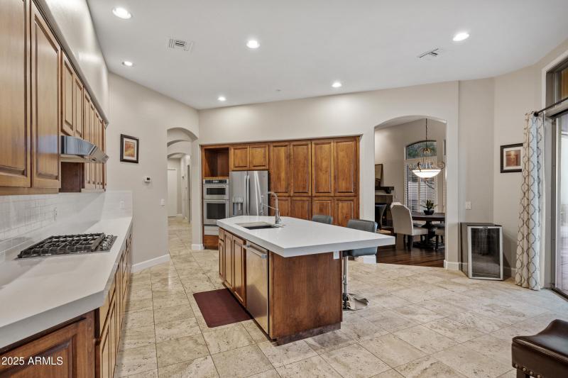 10775 E Caribbean Ln-16