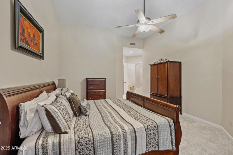 10775 E Caribbean Ln-25