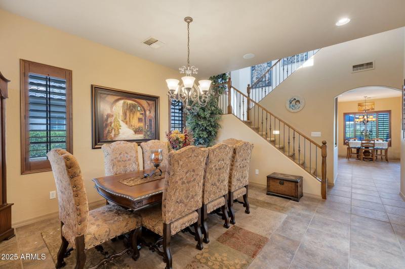 6-web-or-mls-Qp-2438