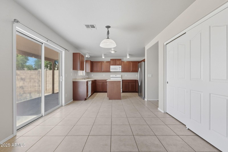 18-web-or-mls-Iron-18