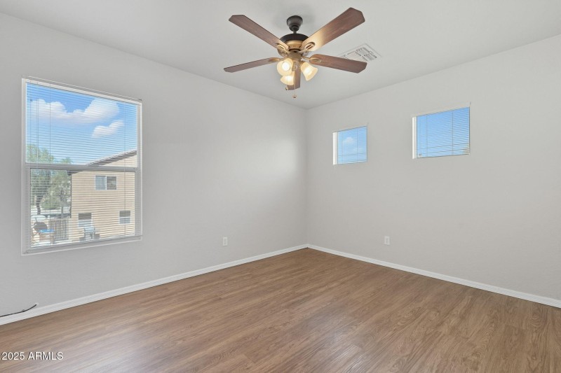 30-web-or-mls-Iron-30