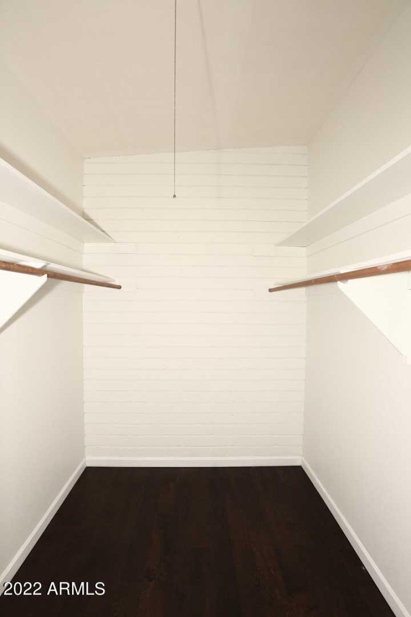 2nd Master Bedroom-Closet