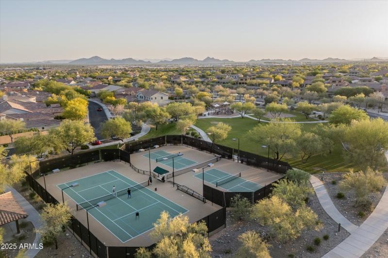 063_Community Courts