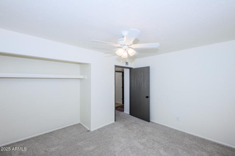 032-785-E.-Country-Club-Drive