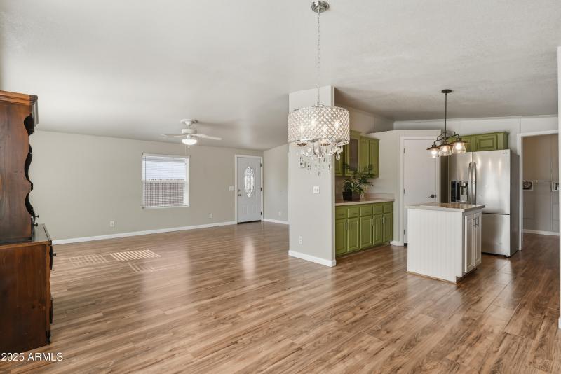 Living/Dining/Kitchen View