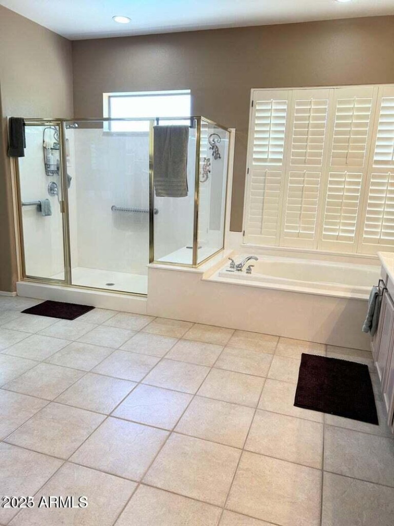 20240721161154761012000000-o