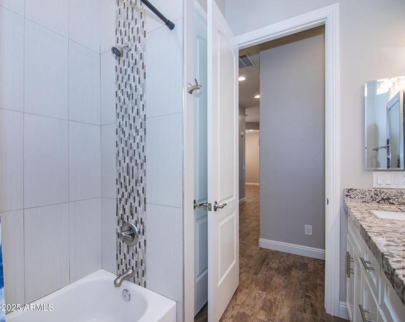 20220105173635249928000000-o