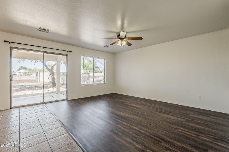 9-web-or-mls-Lush Vista-9