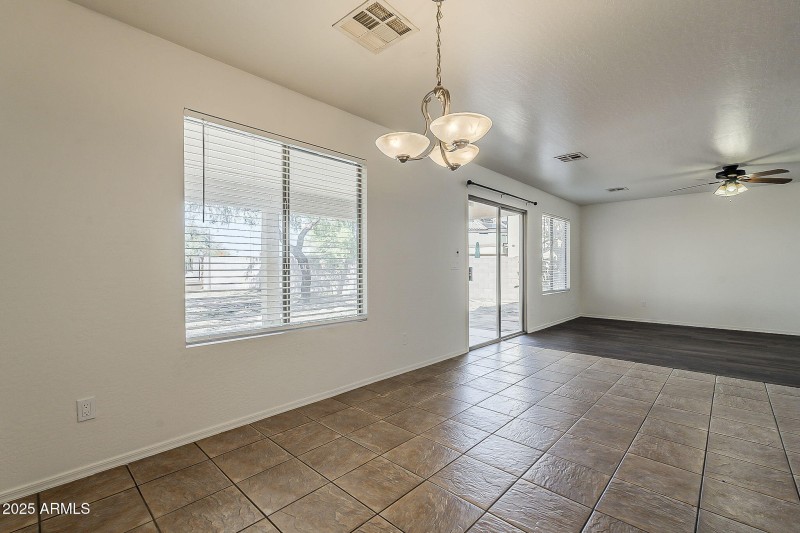 16-web-or-mls-Lush Vista-16