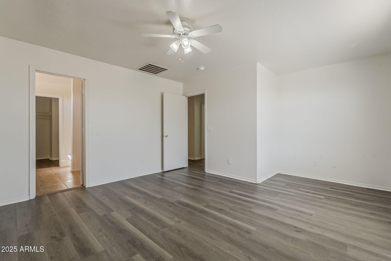 38-web-or-mls-Lush Vista-38