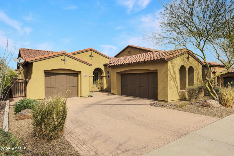 3-Car Garage