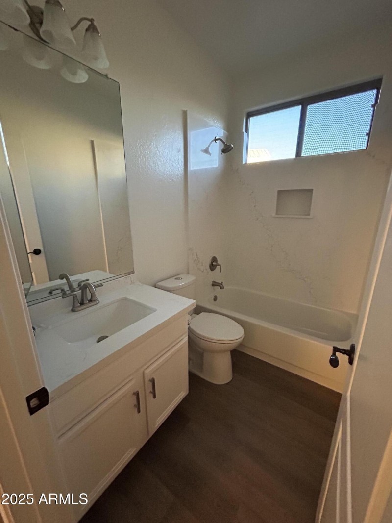 2nd Bathroom