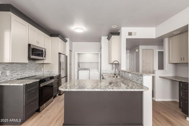 Central Ave Kitchen 2