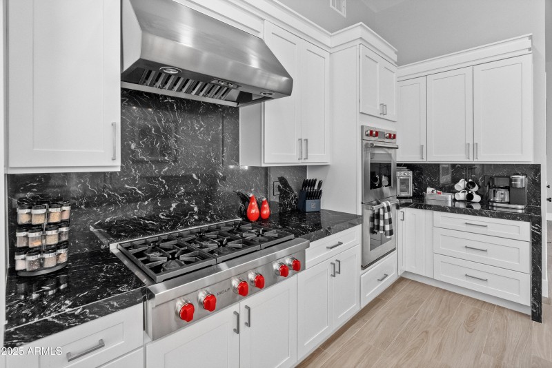 6715 E Montecito Ave-34