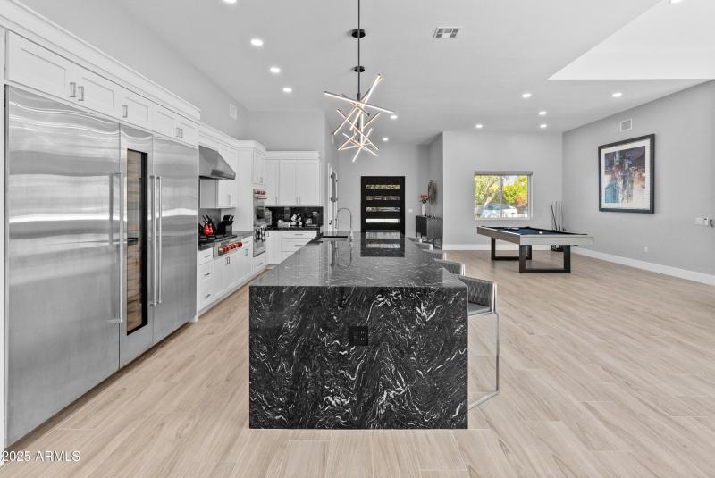 6715 E Montecito Ave-38