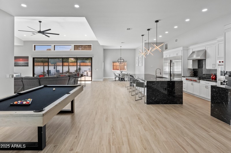 6715 E Montecito Ave-42