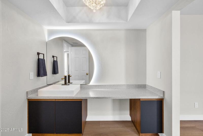 28-web-or-mls-896A7925