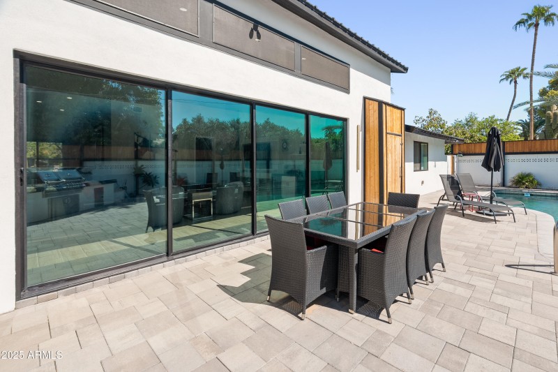 6715 E Montecito Ave-76