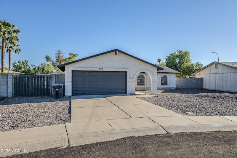 1-web-or-mls-Myrna-1