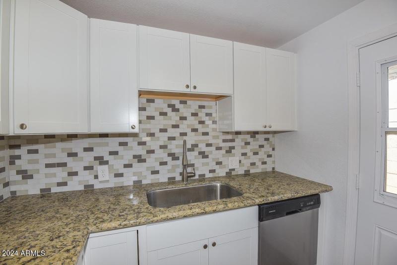 4718-Kitchen-Backsplash
