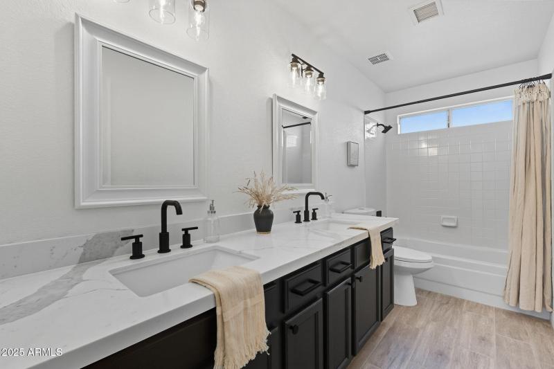 Hallway Full Bathroom