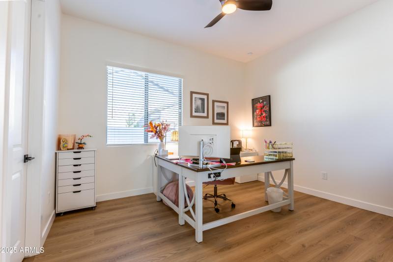 3134 E Brigadier Ct-34